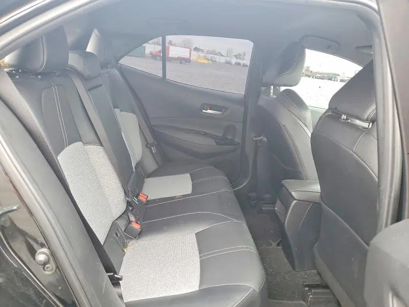 2020 TOYOTA COROLLA XSE  