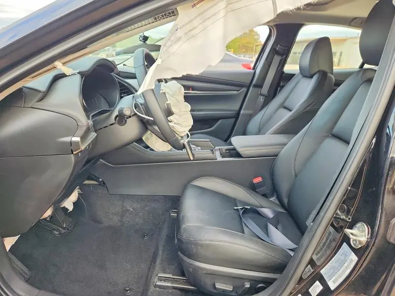 2021 MAZDA 3   