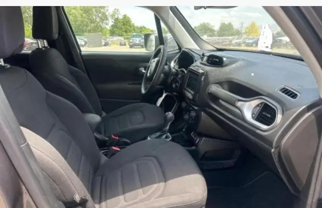 2018 JEEP RENEGADE LATITUDE