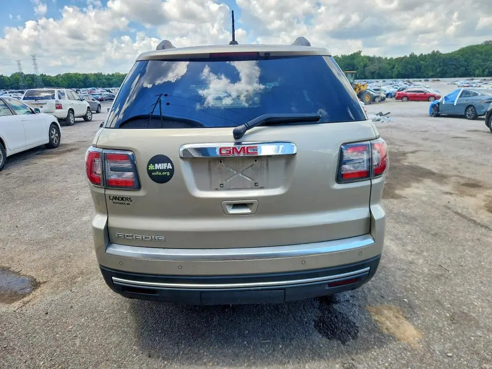 2016 GMC ACADIA SLT-1  