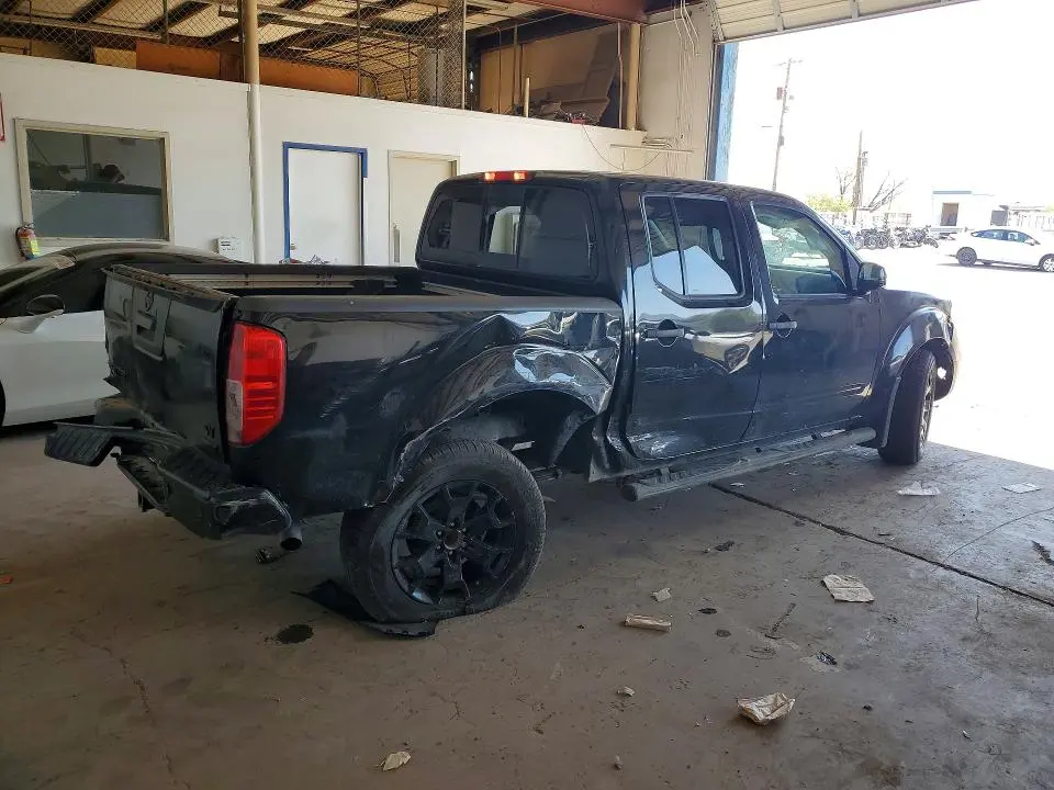 2019 NISSAN FRONTIER SV  