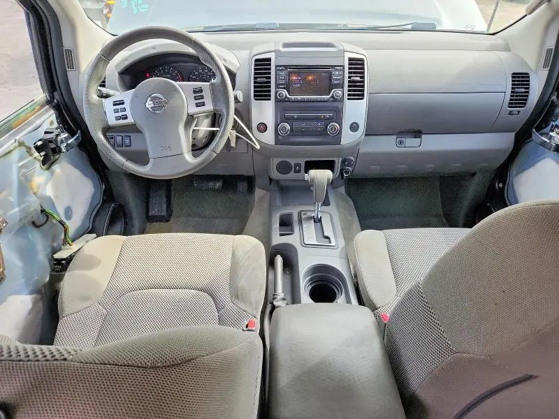 2018 NISSAN FRONTIER SV  