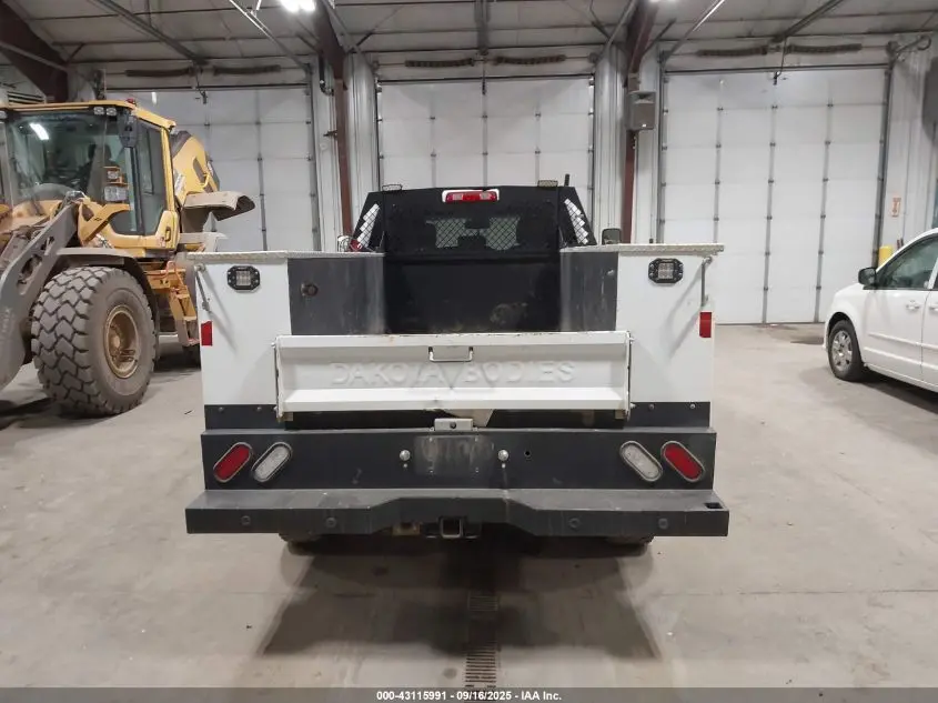 2018 RAM 2500 TRADESMAN  4X4 8' BOX