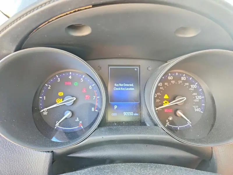 2018 TOYOTA C-HR XLE PREMIUM  