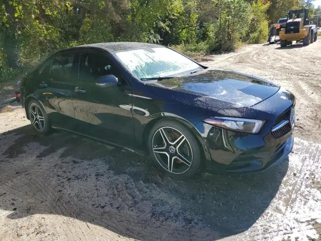 2019 MERCEDES-BENZ A 220 4MATIC  