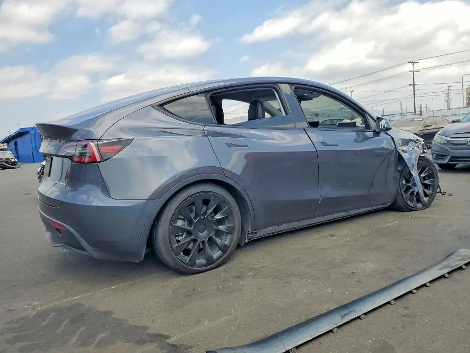 2022 TESLA MODEL Y   