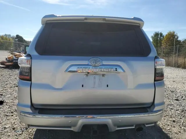 2018 TOYOTA 4RUNNER SR5/SR5 PREMIUM  