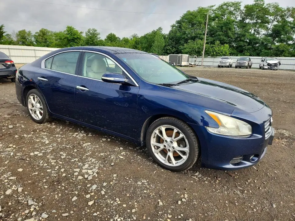 2013 NISSAN MAXIMA 3.5 SV  