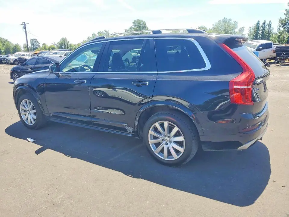 2016 VOLVO XC90 T6  