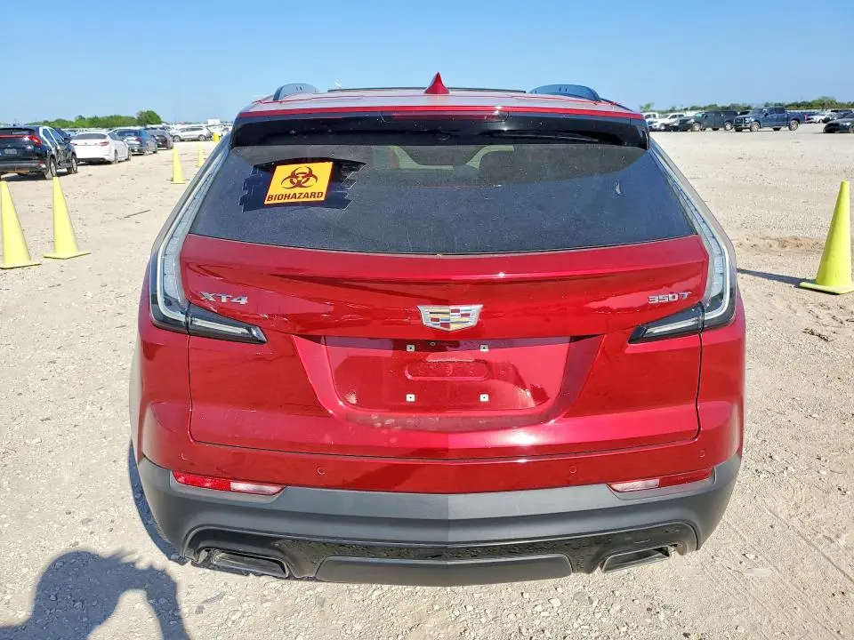 2021 CADILLAC XT4 SPORT  