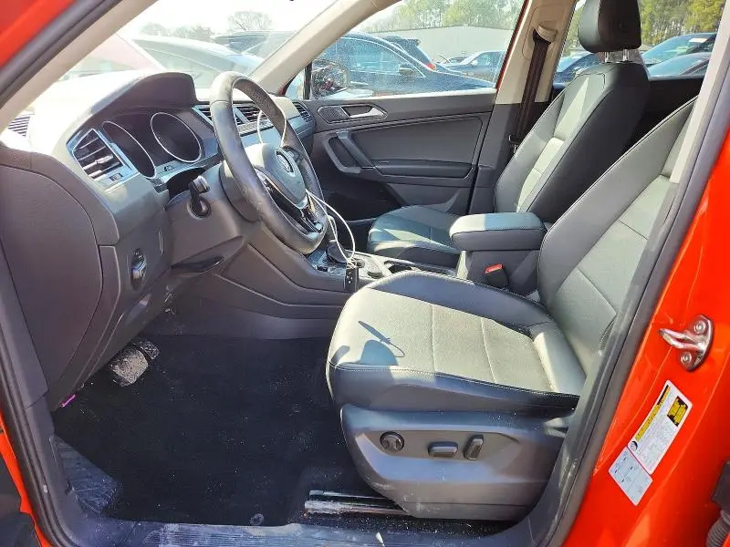 2018 VOLKSWAGEN TIGUAN SE  