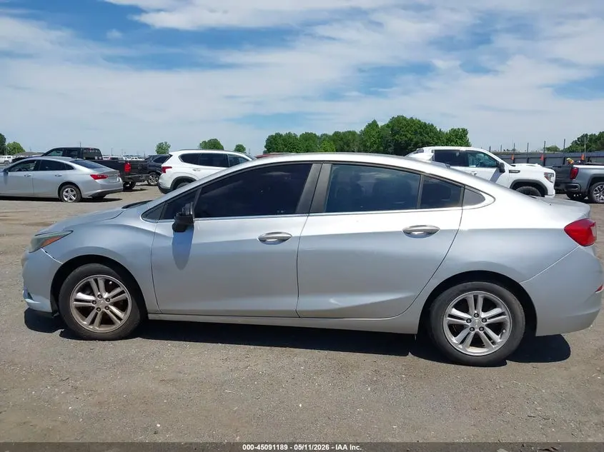 2018 CHEVROLET CRUZE LT AUTO
