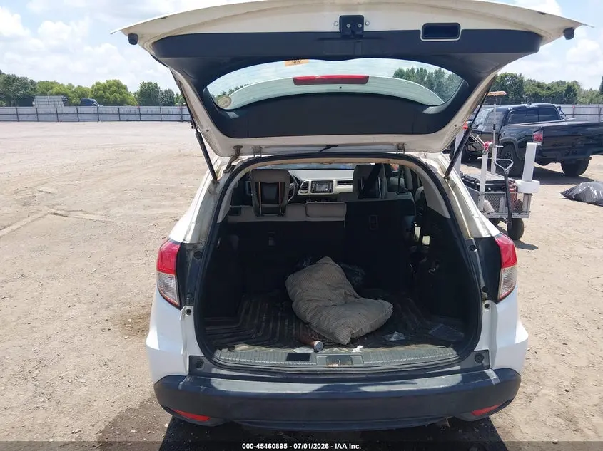 2022 HONDA HR-V AWD LX
