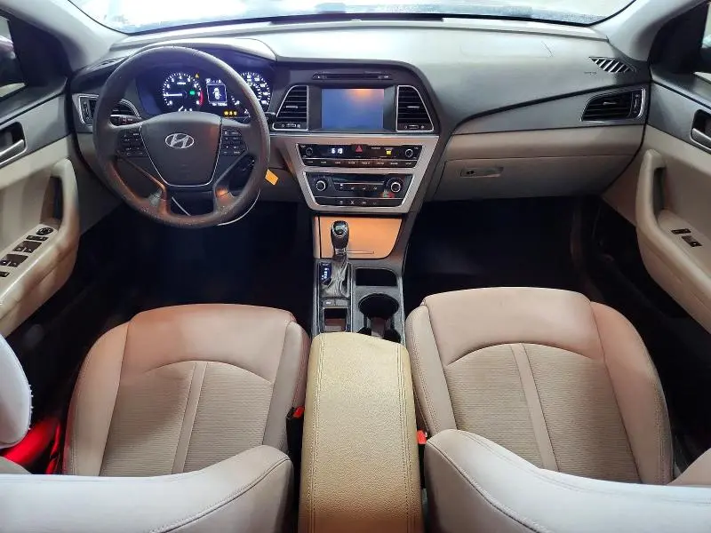 2016 HYUNDAI SONATA SE  