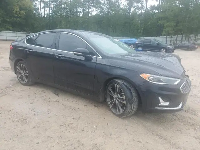 2019 FORD FUSION TITANIUM  
