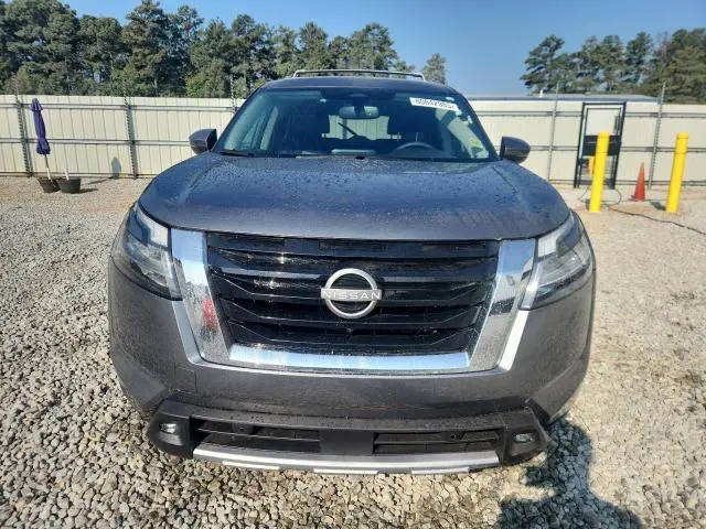 2022 NISSAN PATHFINDER SL  