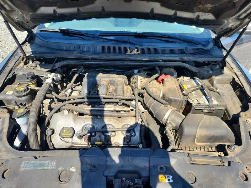 2011 FORD TAURUS SEL  