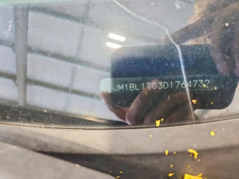 2013 MAZDA 3 I  
