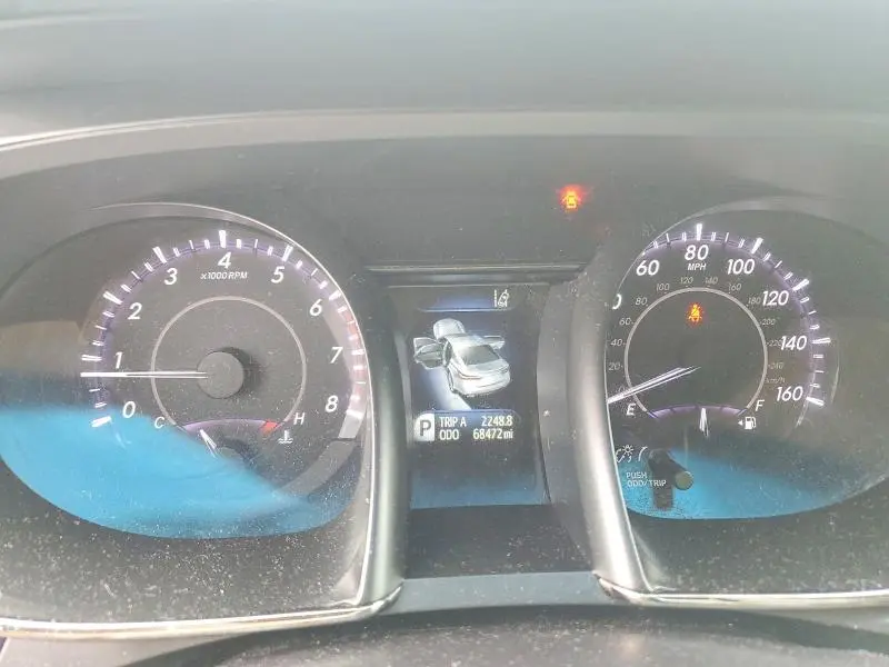 2016 TOYOTA AVALON LIMITED  