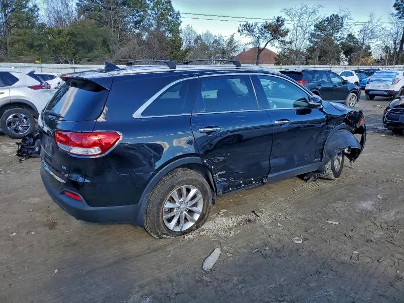 2018 KIA SORENTO LX  