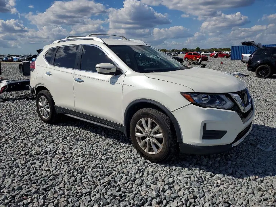 2020 NISSAN ROGUE SV  
