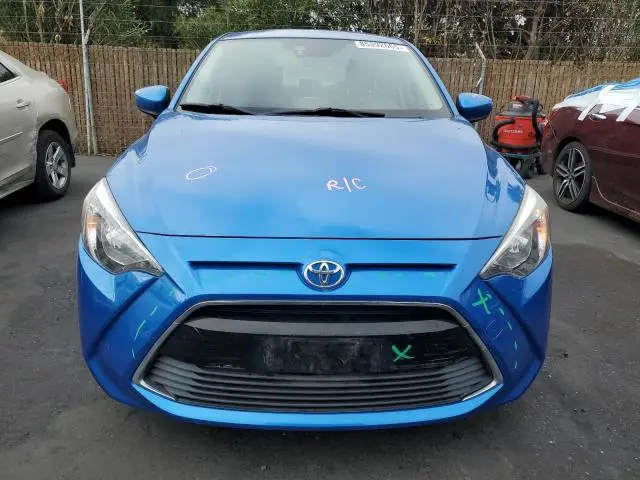 2017 TOYOTA YARIS IA   