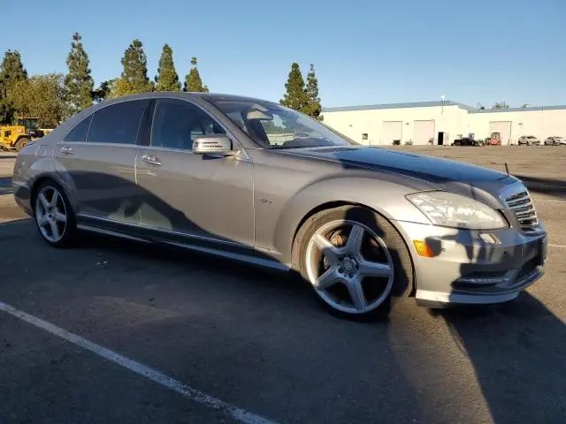 2012 MERCEDES-BENZ S 550  