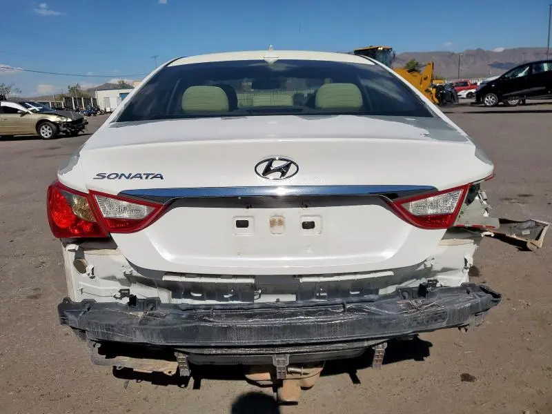 2014 HYUNDAI SONATA GLS  