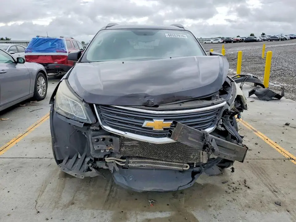 2017 CHEVROLET TRAVERSE LS  
