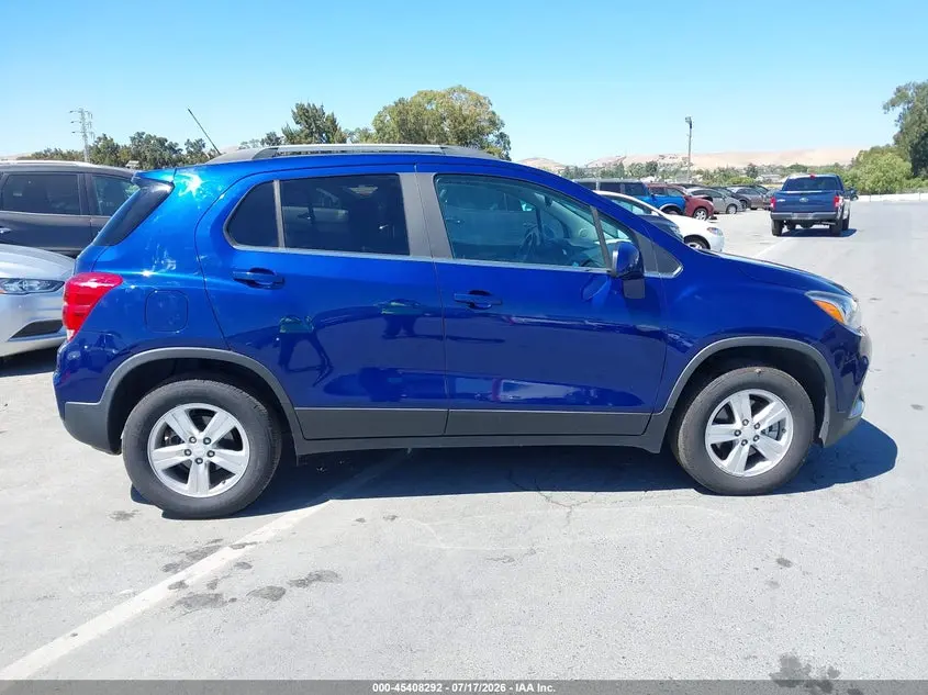 2017 CHEVROLET TRAX LT