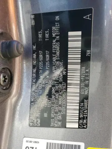 2017 TOYOTA SIENNA XLE  