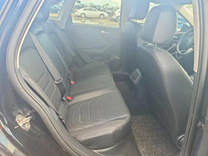 2022 VOLKSWAGEN JETTA SEL  