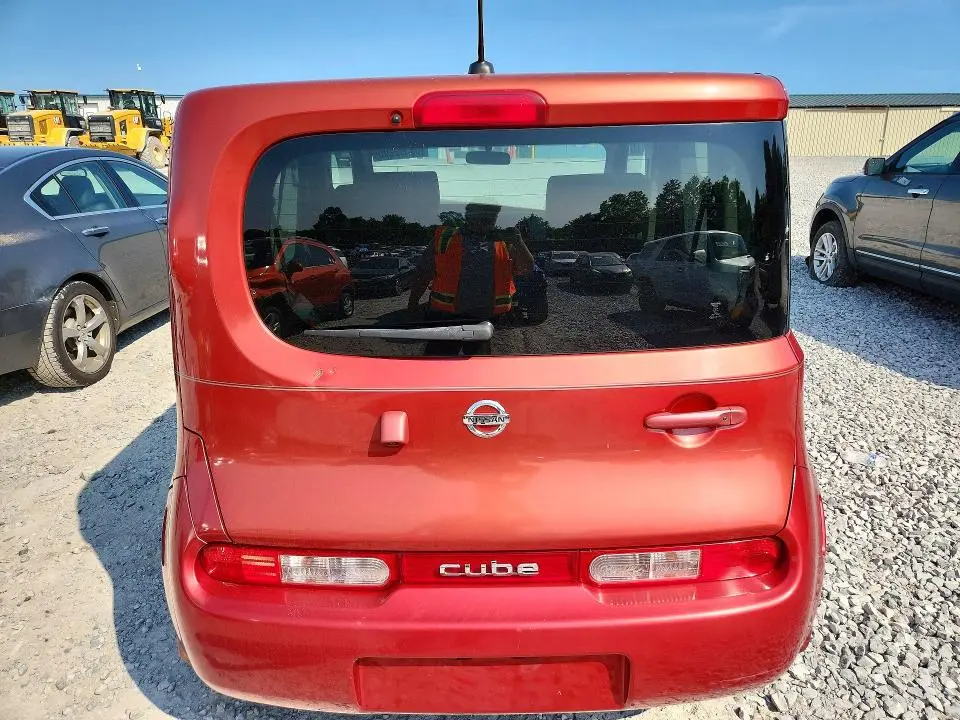 2011 NISSAN CUBE 1.8  