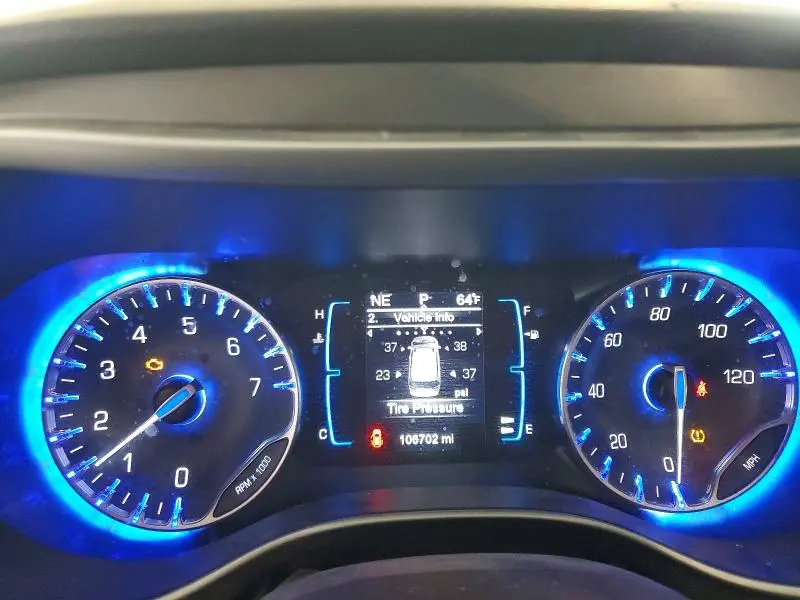 2017 CHRYSLER PACIFICA LX  