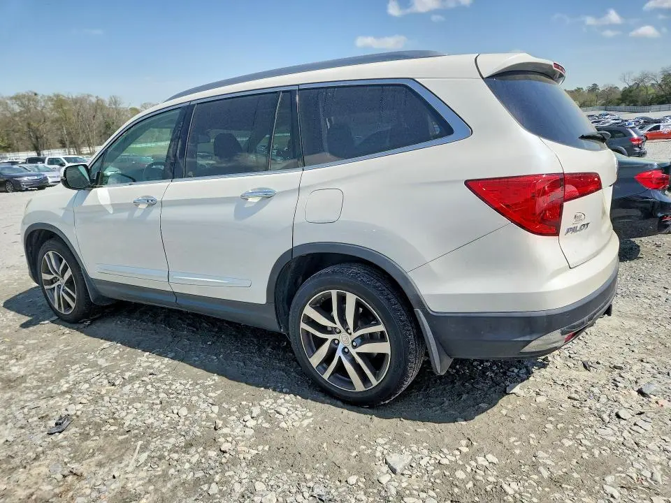 2017 HONDA PILOT TOURING  