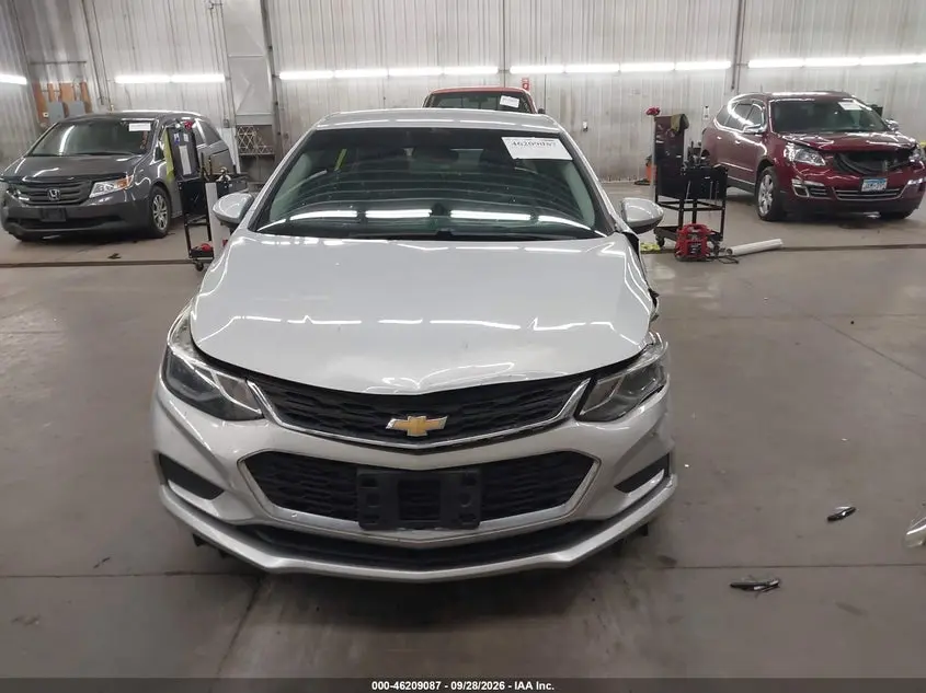 2018 CHEVROLET CRUZE LT AUTO