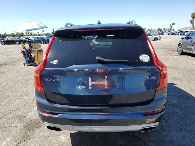 2018 VOLVO XC90 T8
