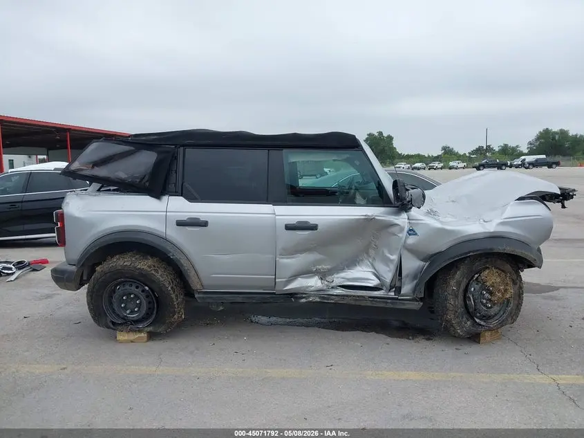 2021 FORD BRONCO BLACK DIAMOND