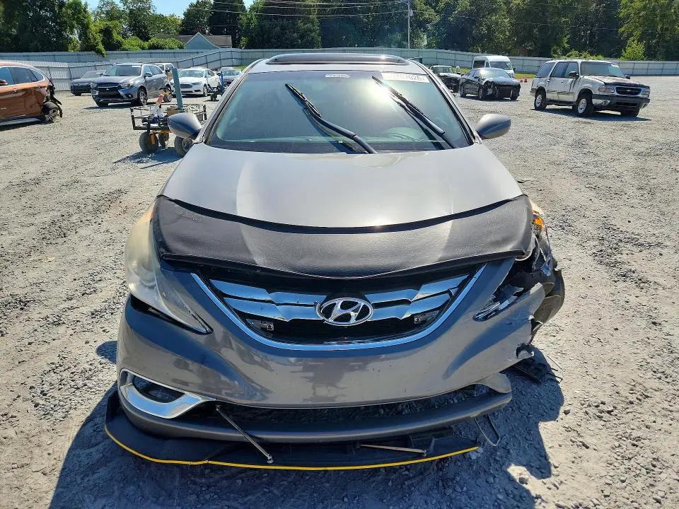 2013 HYUNDAI SONATA SE  