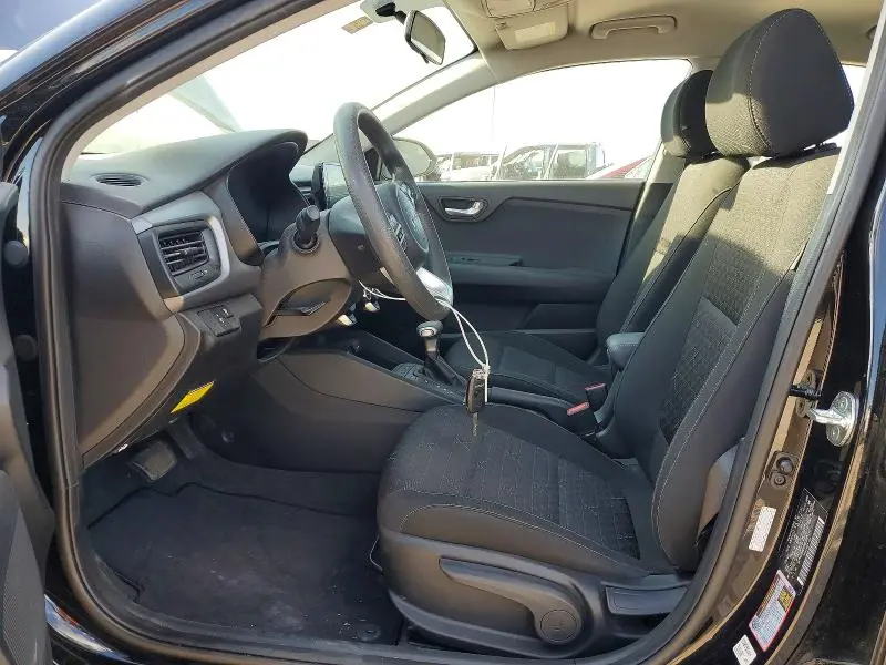 2022 KIA RIO S  