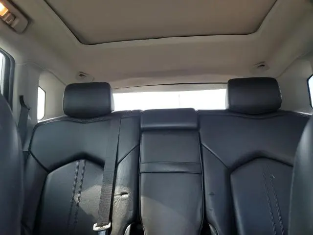 2011 CADILLAC SRX LUXURY COLLECTION  