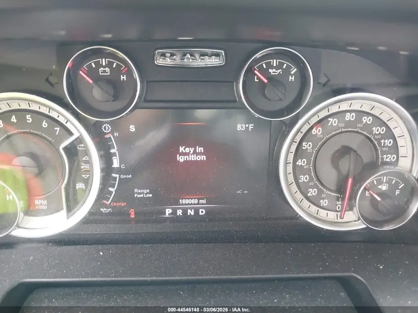 2017 RAM 1500 BIG HORN  4X2 6'4 BOX