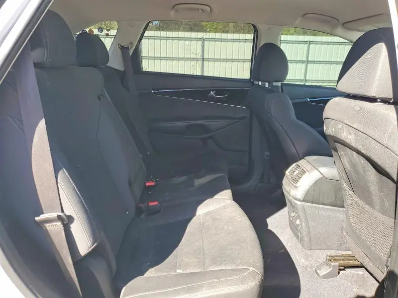 2020 KIA SORENTO S V6  