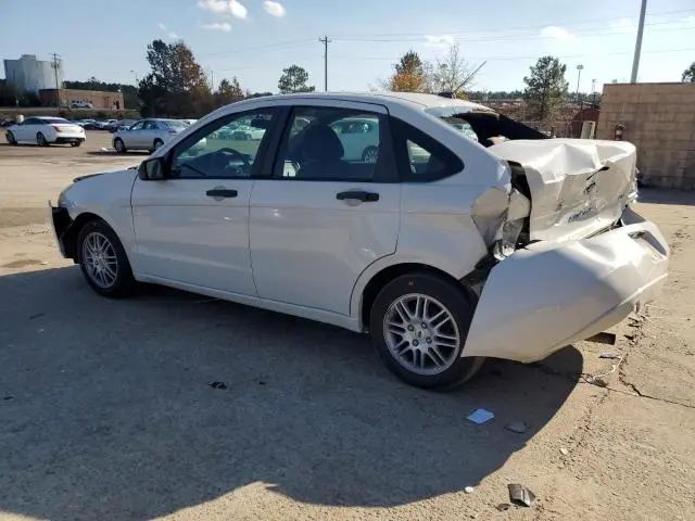2010 FORD FOCUS SE  