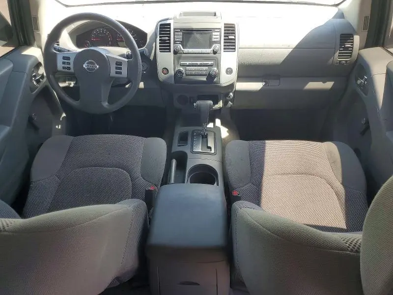 2017 NISSAN FRONTIER S  