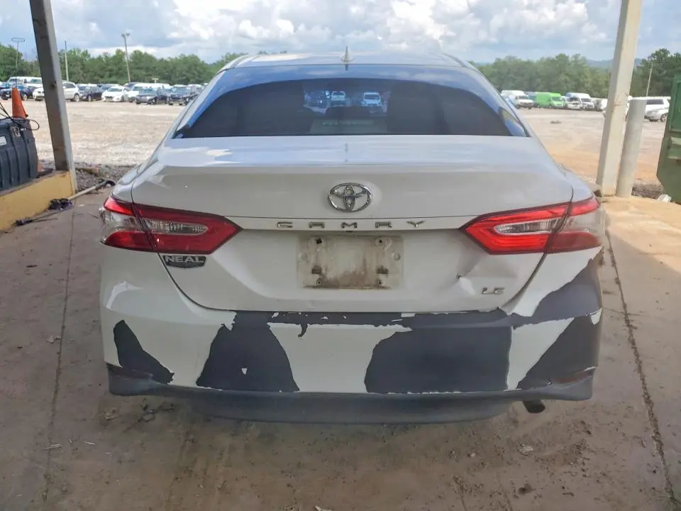 2019 TOYOTA CAMRY LE  