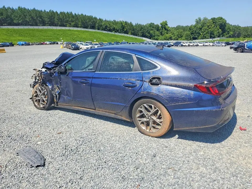 2022 HYUNDAI SONATA SEL  