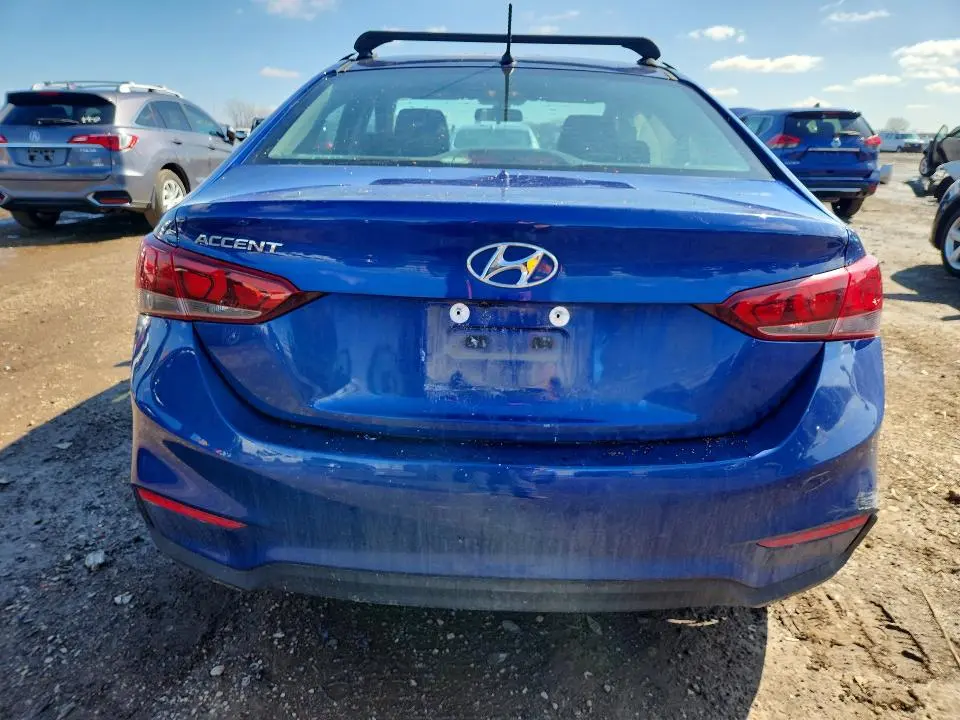 2022 HYUNDAI ACCENT SE  