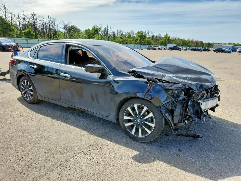 2017 NISSAN ALTIMA 2.5 SV  