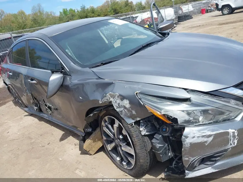 2017 NISSAN ALTIMA 2.5 SR